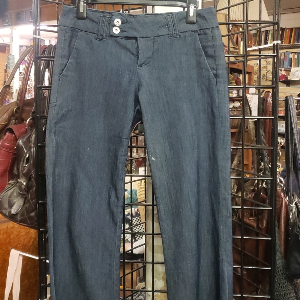 Package deal 4 pair of name brand size 5